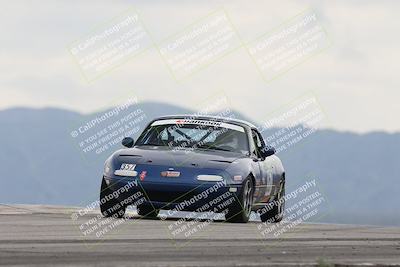 media/Jan-03-2026-SCCA SD (Sat) [[c9b9d14034]]/4-Novice Group/Session 2 (Turn 9)/
